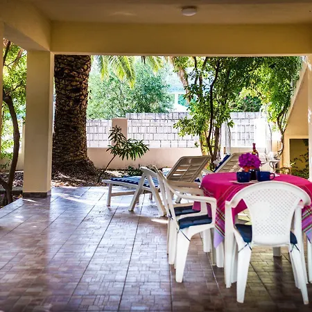Tatil Evi Lidi - 30 M From Orebić