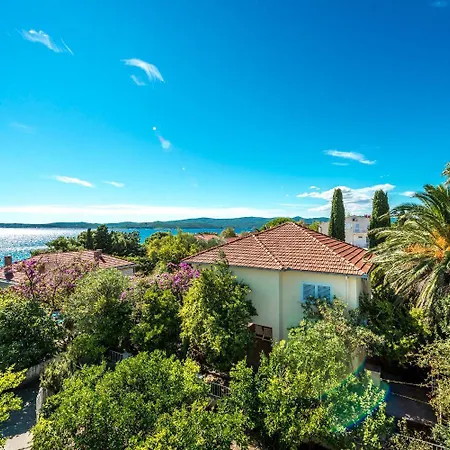 Lidi - 30 M From Tatil Evi Orebić